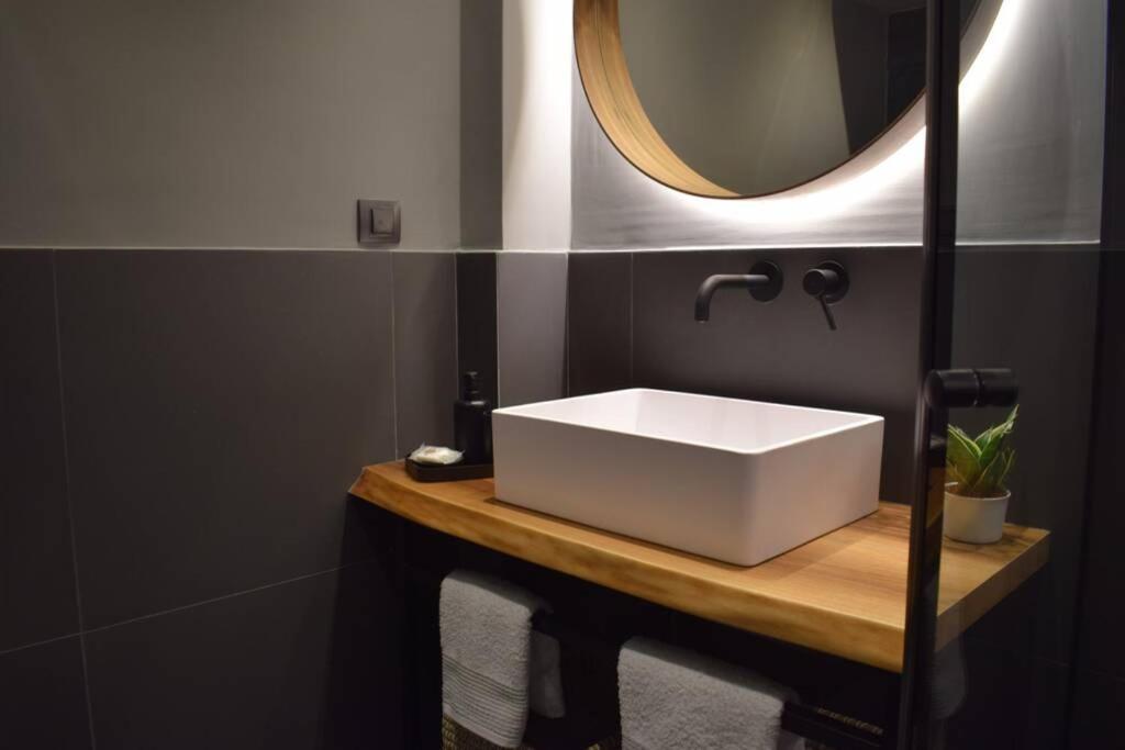 Ockto Luxurious Business Travel Apartment Athén Kültér fotó