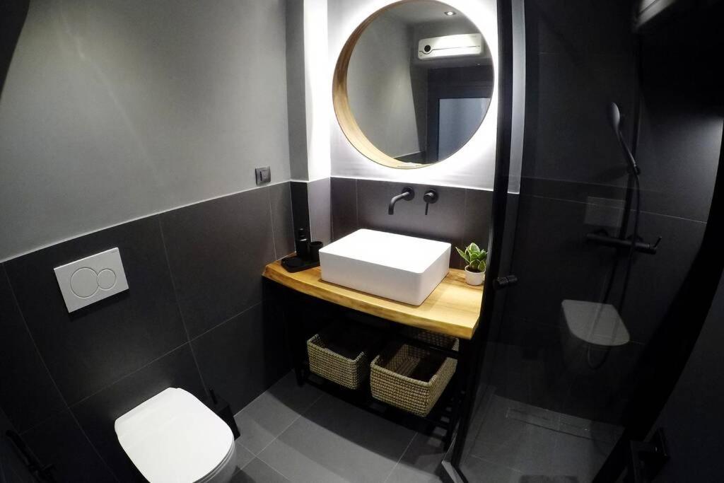 Ockto Luxurious Business Travel Apartment Athén Kültér fotó